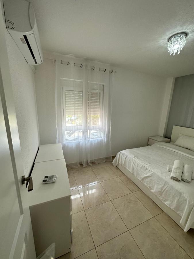 Apartamentos Yanina Gran Alacant Санта-Пола Екстер'єр фото